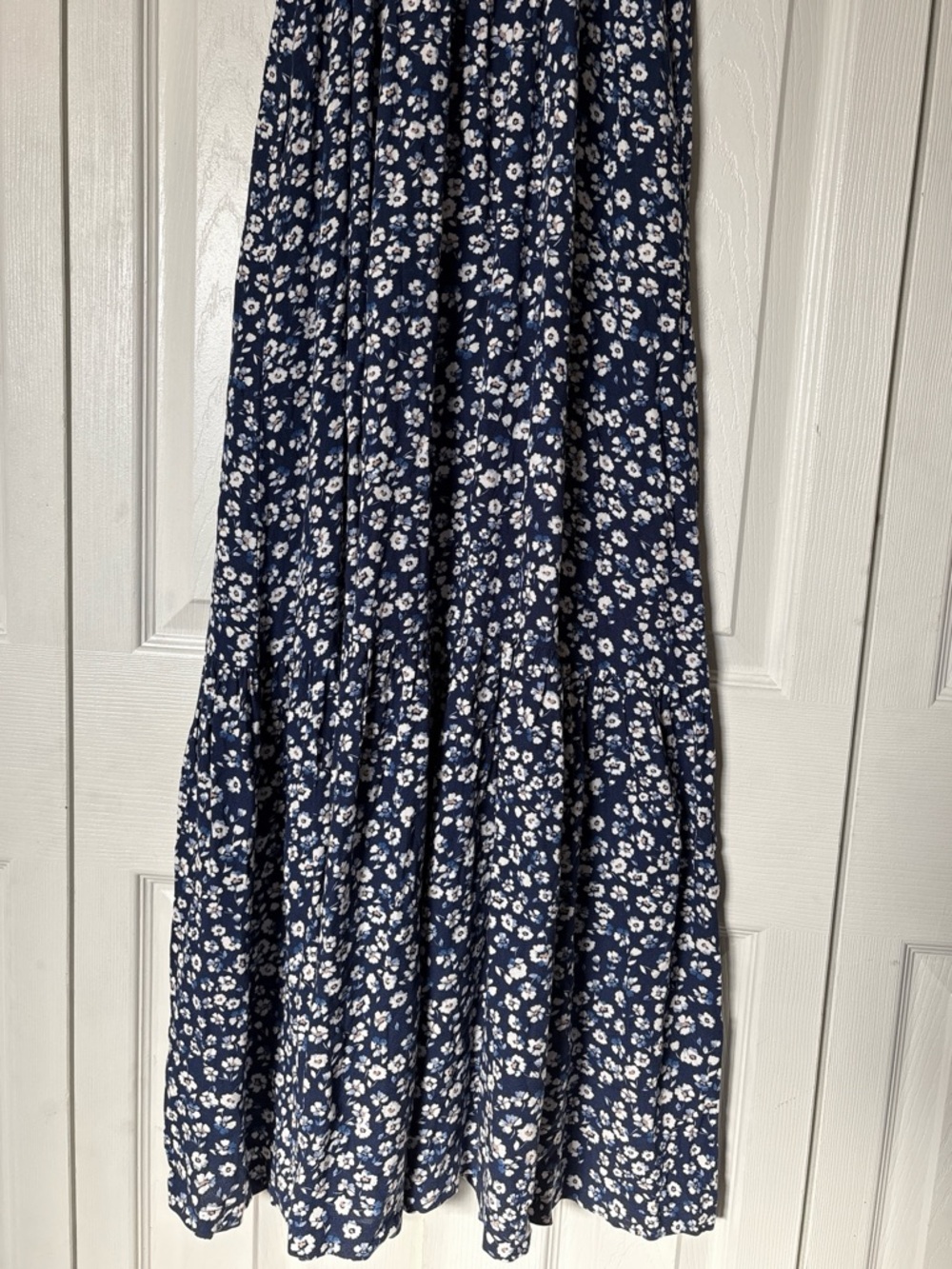NWT Saltwater Luxe Blue & White Baltic Floral Tiered Skirt Maxi Dress Size Small - Picture 5 of 10